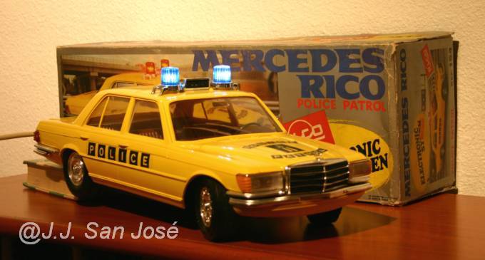 MercBenzpoliceRICO1.jpg