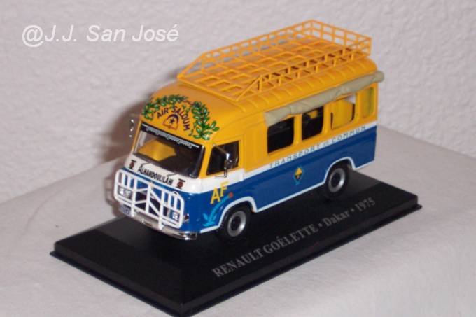TAXIS DEL MUNDO 002.jpg