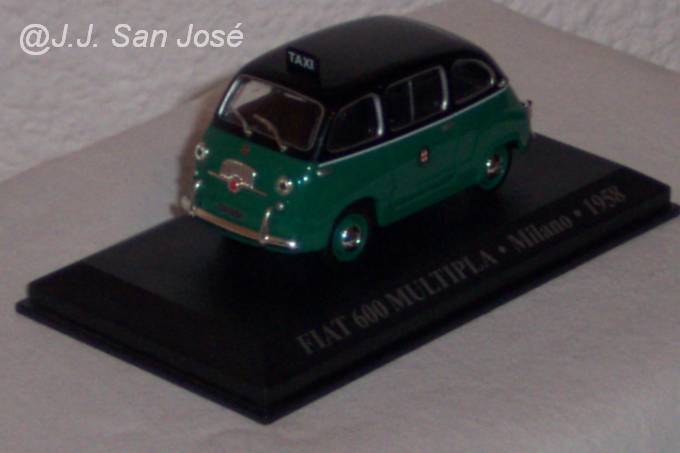 TAXIS DEL MUNDO 022.jpg