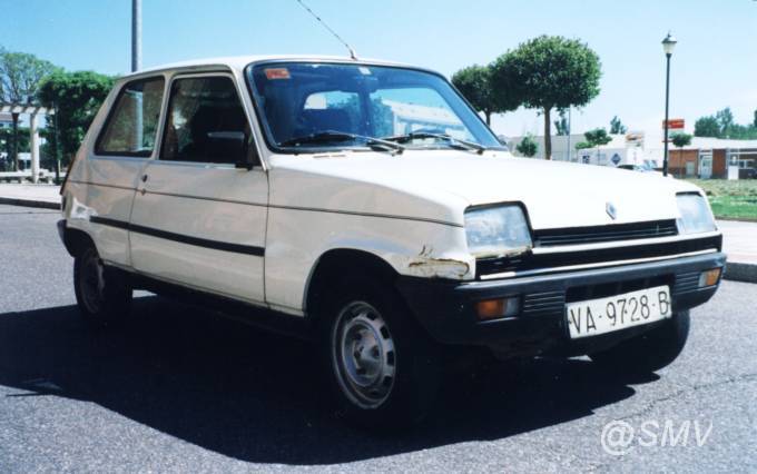 Renault5TL_VA-9728-B_04.jpg