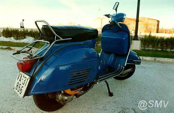 VESPA150SPRINTLATERAL.jpg