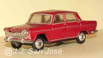 FIAT 2300 BERLINA. NOREV. 1.jpg