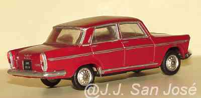 FIAT 2300 BERLINA. NOREV. 2.jpg