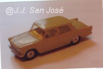 Fiat 1800 Corgi toys.jpg