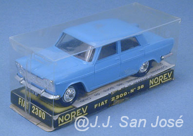 Fiat 2300 NOREV. 1.JPG